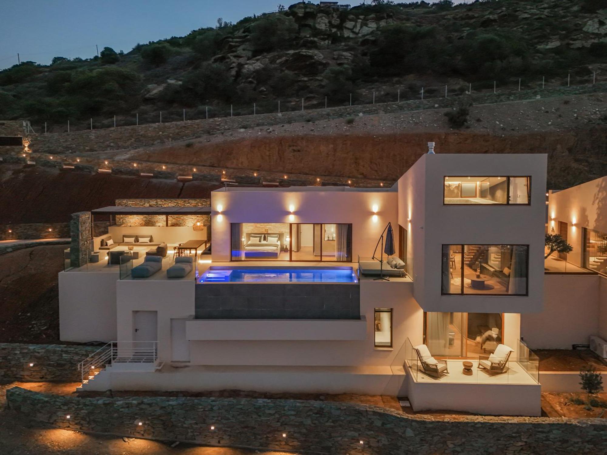 Villa Helios - Elevate Your Senses Agia Pelagia  Exterior photo